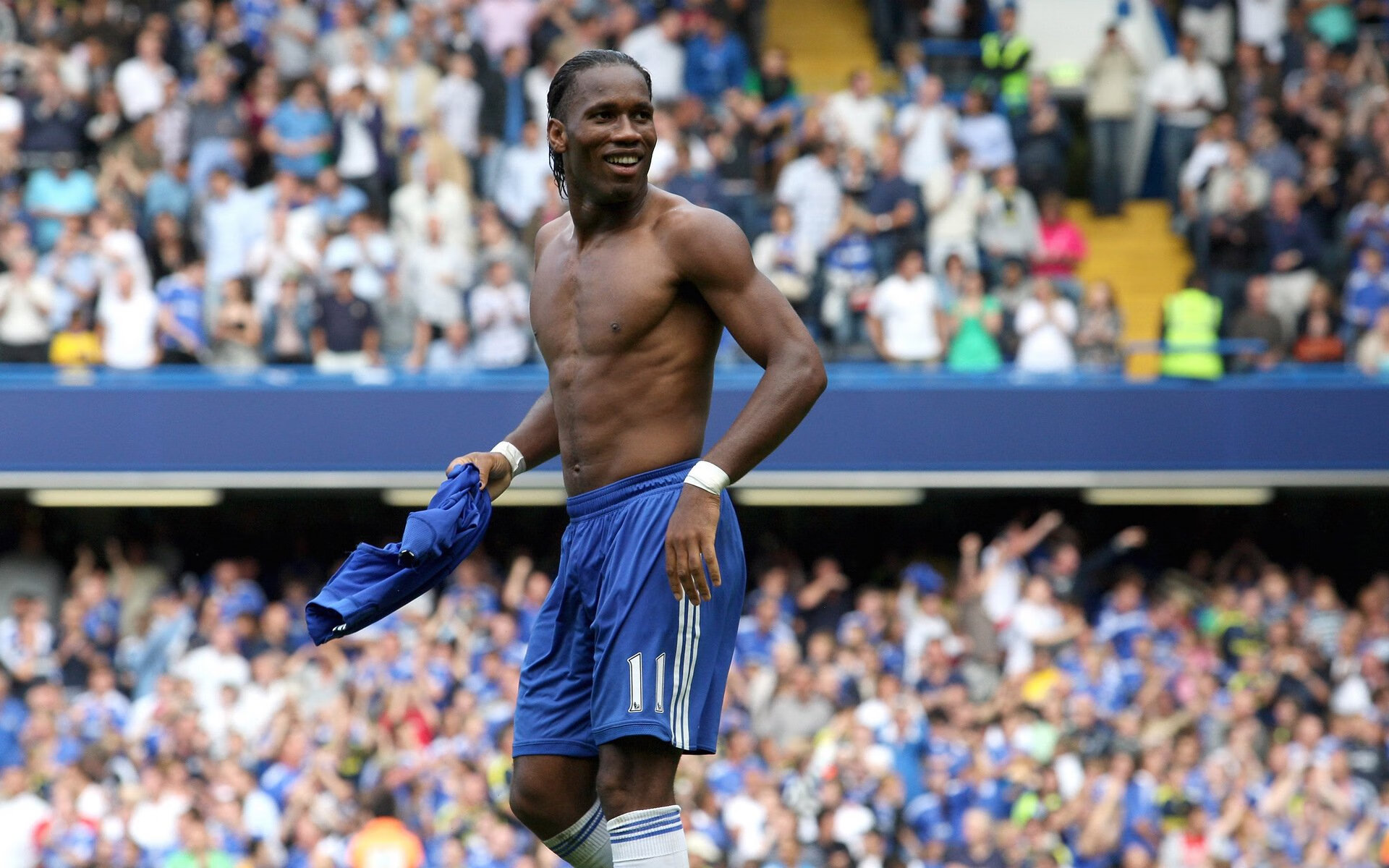 kaiyun体育综合-勒沃库森客场失利，争冠希望渐行渐远，勒沃库森精选球员